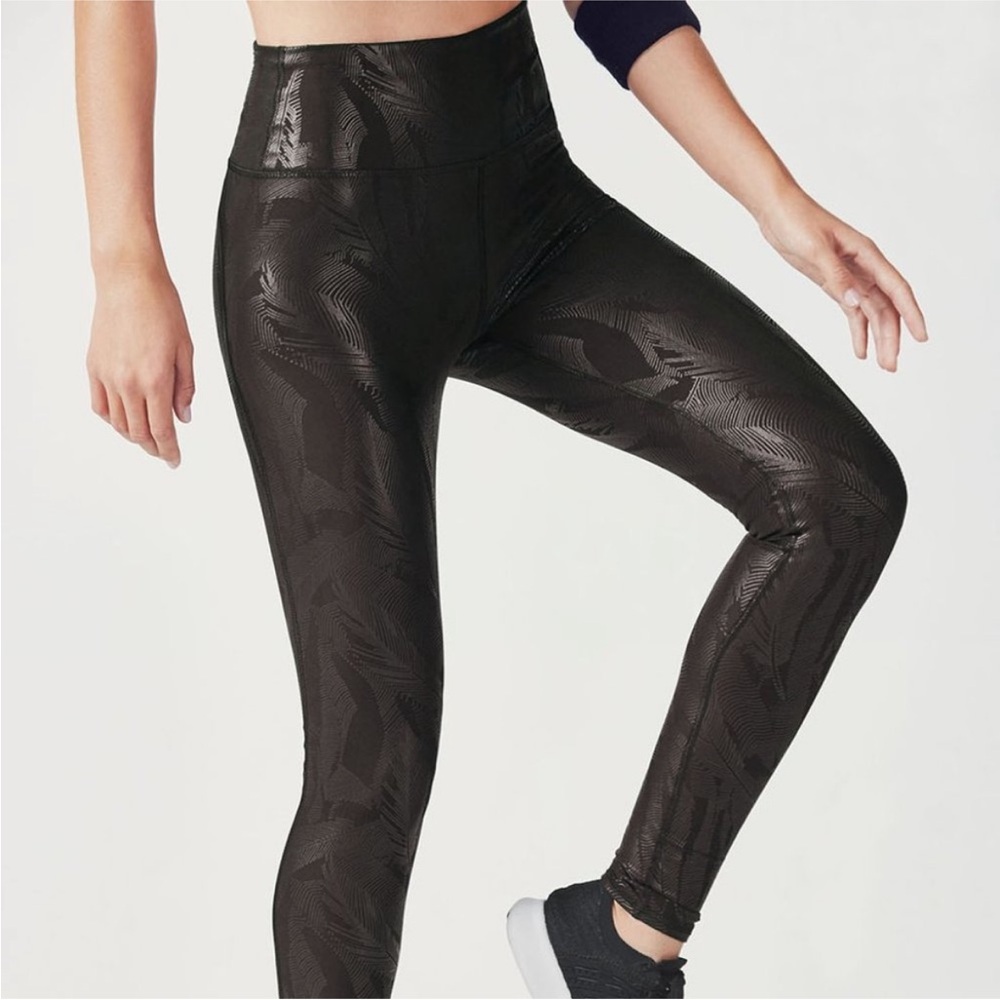 Demi Lovato by Fabletics Lisette High Waisted Legging